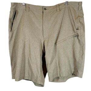 DULUTH Men's Size 44 Tan Flat Front Performance 11" Rip Stop Shorts